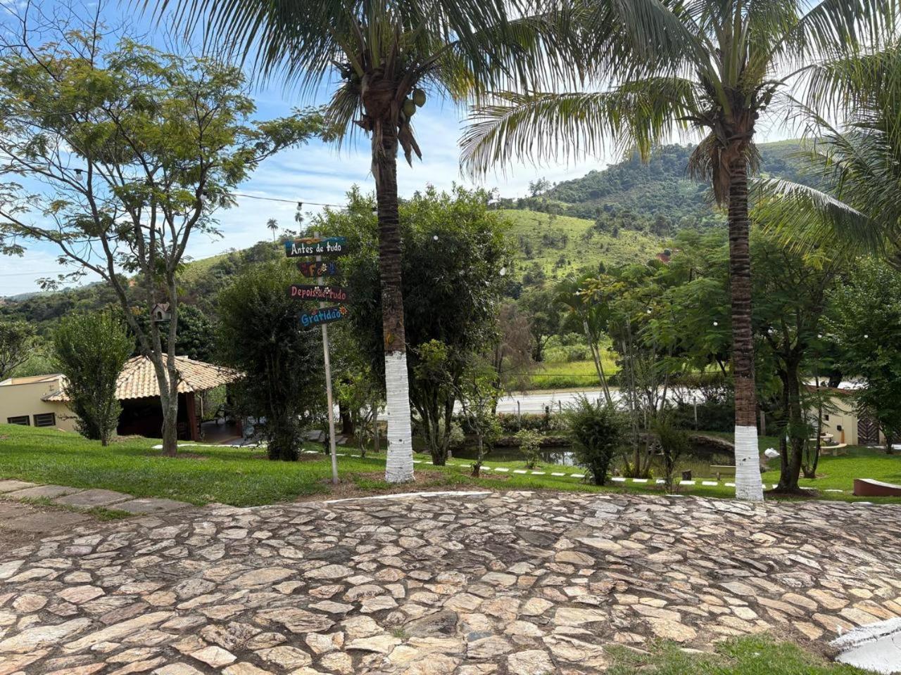 Pousada Duas Marias Lindóia Exterior foto